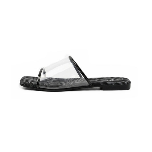 Vela Slippers in Black