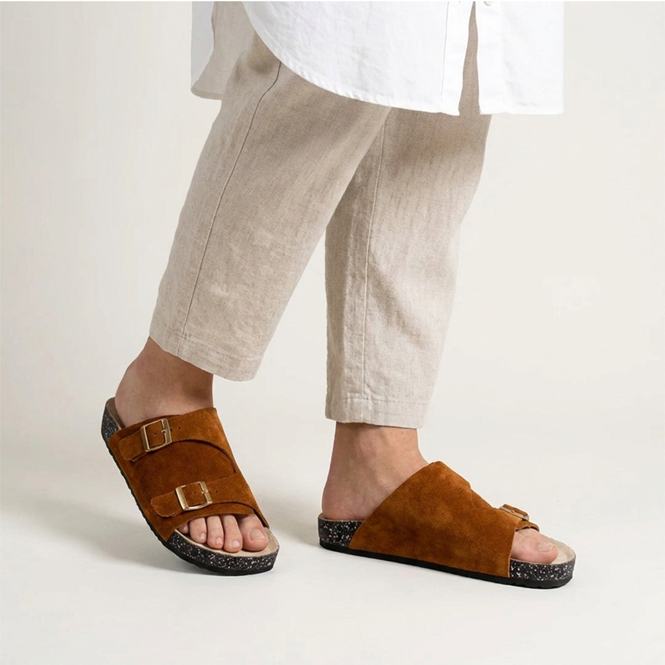 Soft Step - Double-Strap Suede Sandal - Havane
