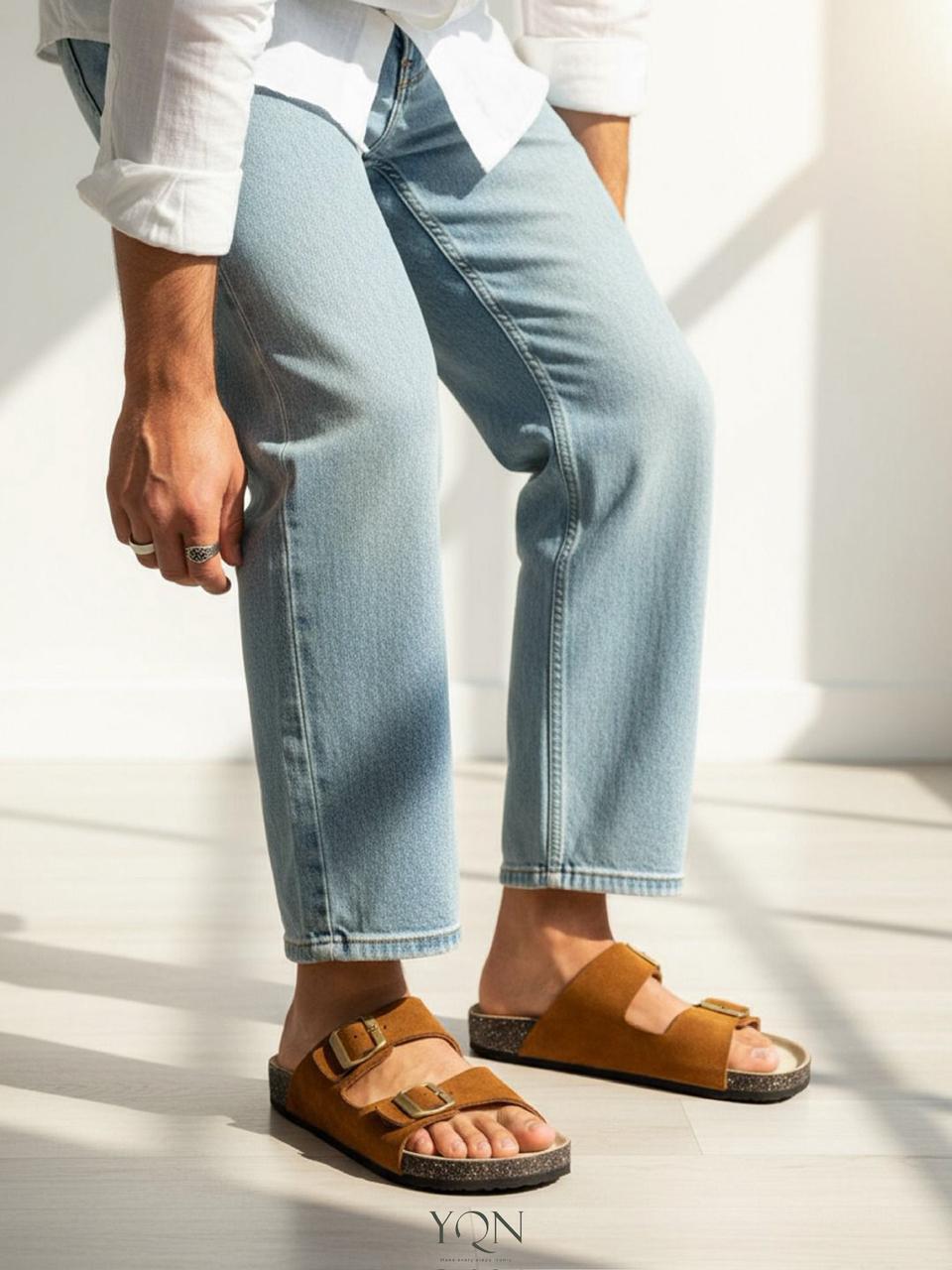 MEN’S SLIPPERS & CLOGS