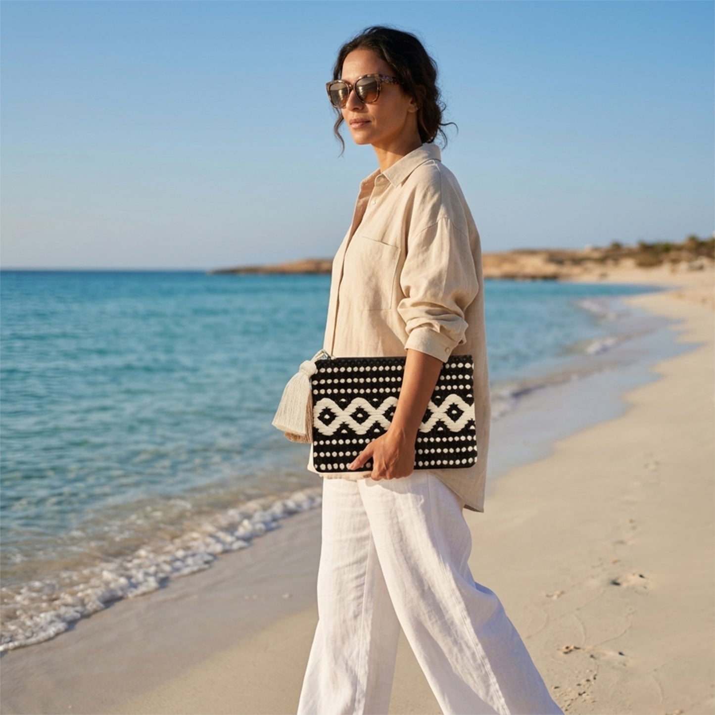 Tassel Woven Bag