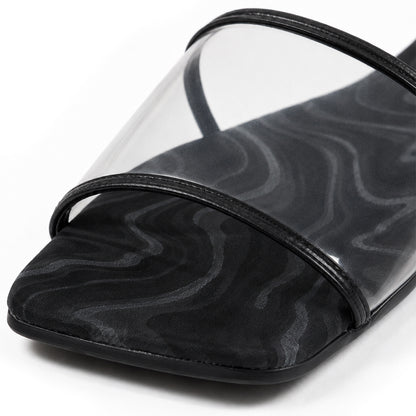 Vela Slippers in Black