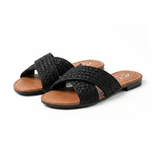 Nomad Slippers in Black