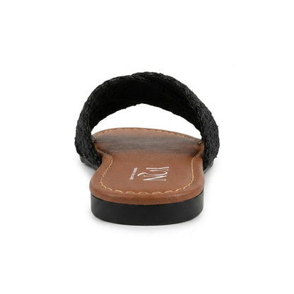 Nomad Slippers in Black